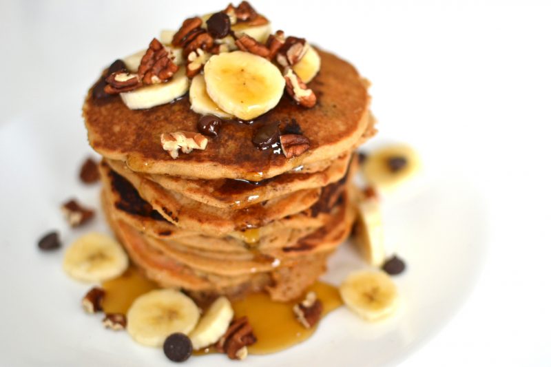 fluffy pancakes, chocolate banana pancakes, healthy pancakes, Fit Foodie Mommy