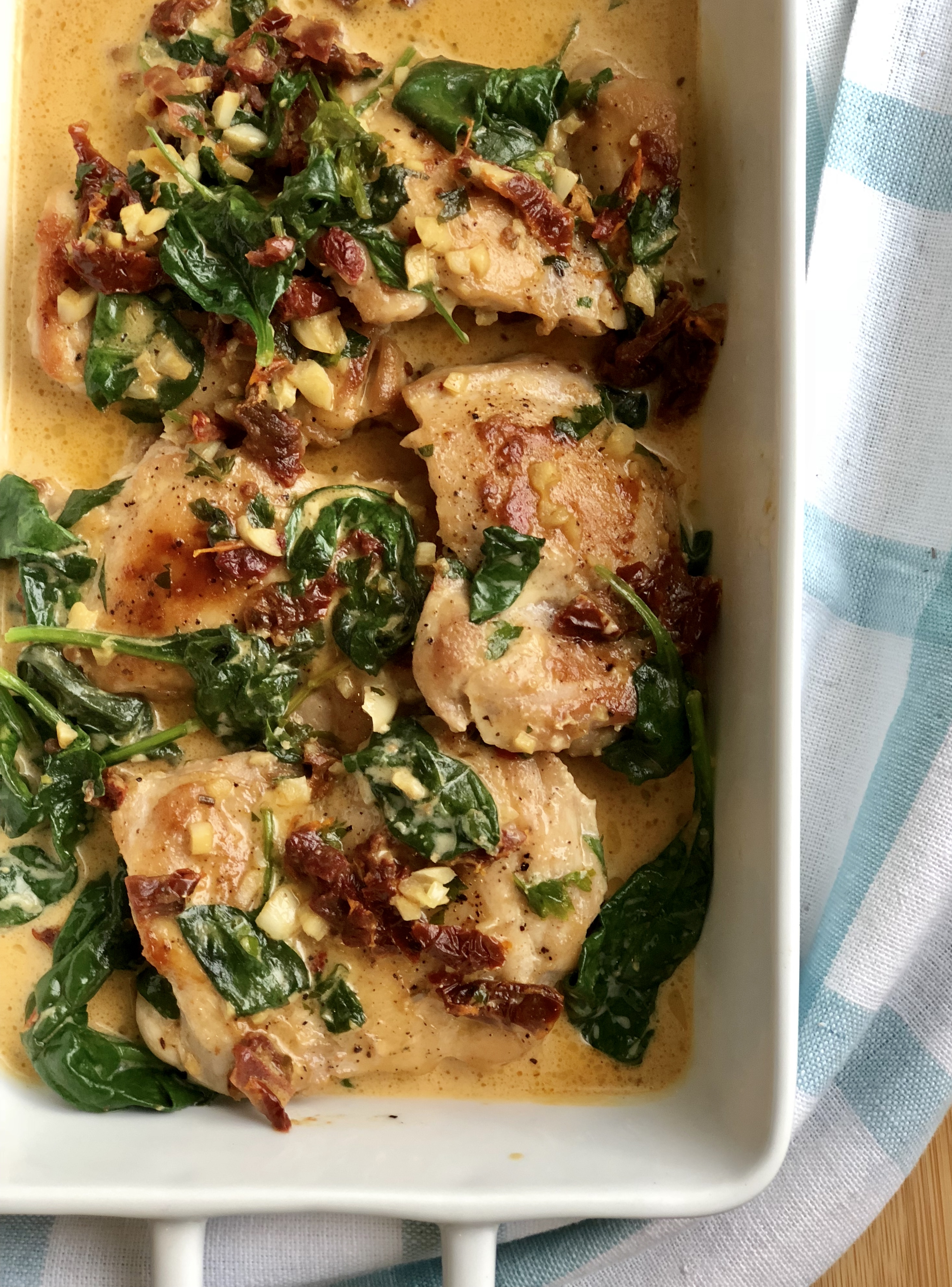 creamy chicken with sundried tomatoes and spinach, tuscan-inspired, fit foodie mommy